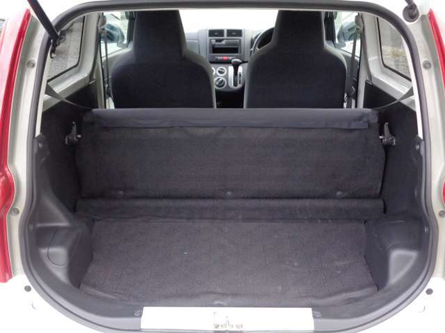 来店時は事前に電話連絡の上ご来店下さい。また、平日土曜日曜祝日は営業しており年末年始のみお休みです。カーセンサー　フリー電話：0078-6002-569407