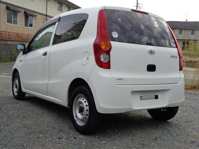 掲載中のお車以外にも、在庫は多数ございますので、お気軽にお問い合わせ下さい。カーセンサー　フリー電話：0078-6002-569407