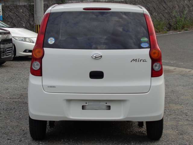 お越しの際はJR大野城駅、西鉄下大利駅となります。納車の際は最寄駅まで送迎を行っておりますのでお気軽にお尋ね下さい。カーセンサー　フリー電話：0078-6002-569407