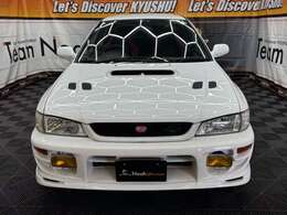 この度は当社車両をご覧頂き有難うございます。気になる箇所等ありましたらメール・お電話でお気軽にお問い合わせ下さい。気になる箇所の詳細画像などをお送りし可能な限り対応させて頂きます！