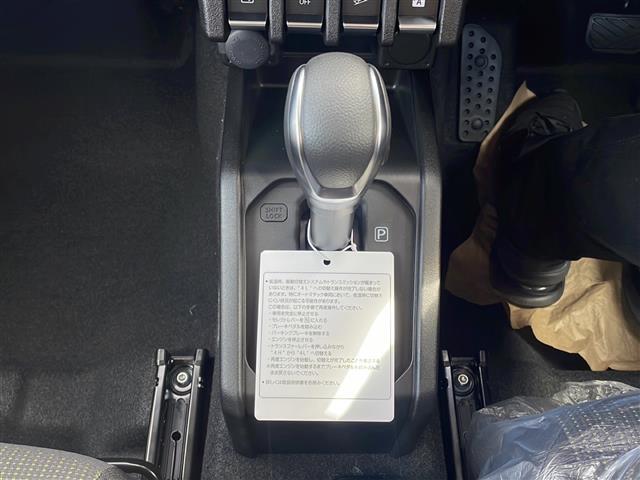 【シフトレバー】『シフトレバー』の画像になります。写真の内容に関してご不明点、ご質問等がございましたらお気軽にガリバー店舗までお問い合わせください。