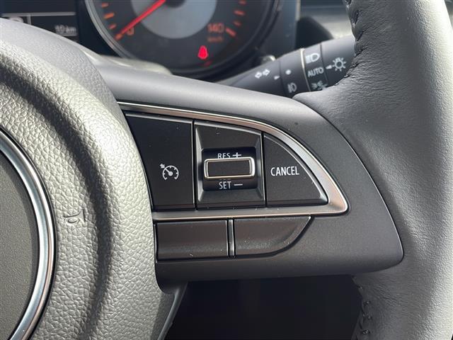 【運転席操作部】『運転席周辺の装備』の画像になります。快適なドライブを楽しむための機能が装備されています！運転席から触れるので使いやすいです！