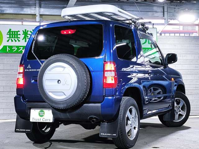 後期型☆禁煙車☆システムキャリアにLEDバーライト装着です☆