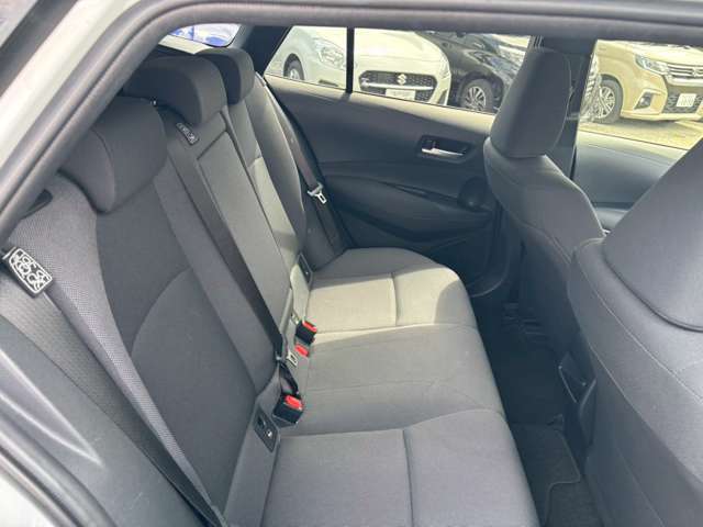 R3年式カローラツーリング入庫しました！現車確認の場合事前連絡頂ければ幸いです。