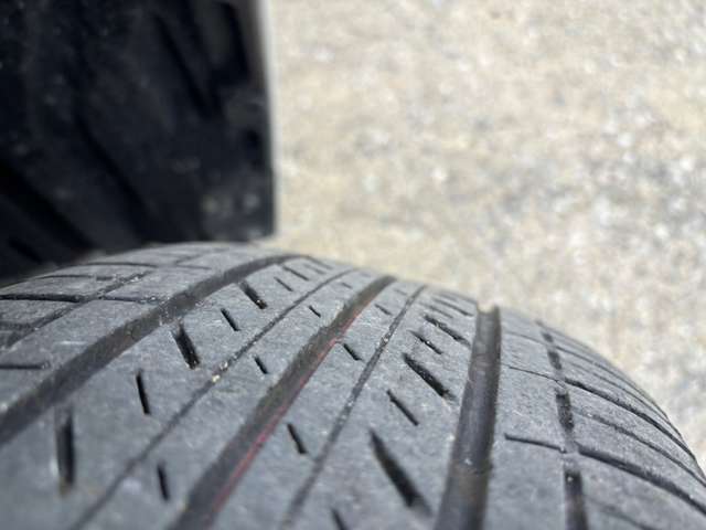 R3年式カローラツーリング入庫しました！現車確認の場合事前連絡頂ければ幸いです。