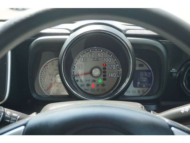 人気車種からお手頃価格の車まで幅広い価格を取り揃えております。