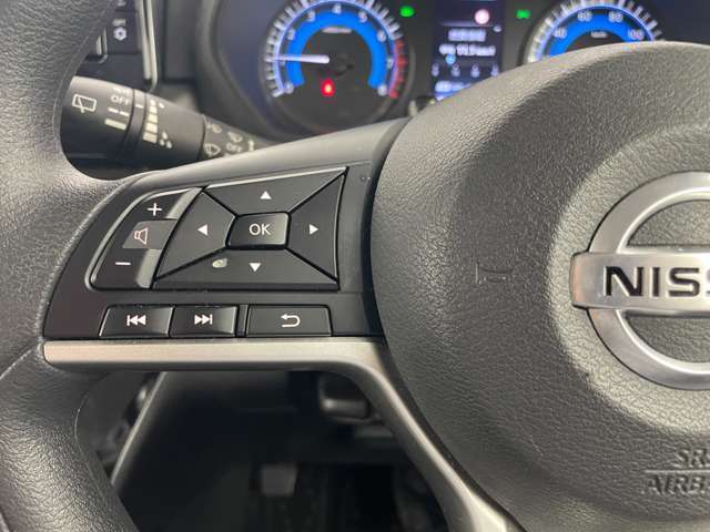 【運転席操作部】快適なドライブを楽しむための機能が装備されています！運転席から触れるので、使いやすいです！除菌プランいれていただくと、さらに清潔で安心していただけます！