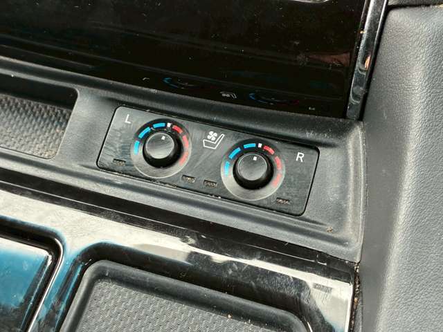 ご来店頂く全てのお客様をスタッフ一同笑顔で、お出迎えさせて頂きます。　些細なことでも構いませんので、ご連絡をお待ちしております。　　お問い合わせ電話番号は、0567-31ー6760までお願い致します。