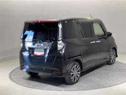 走りにこだわりながら収納力も持ち合わせたお車です。荷物を載せて軽快なドライブを楽しめますよ♪