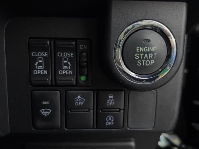 店舗にて現車の確認もいただけますので、お電話で在庫のご確認の上、是非ガリバー黒部店までご来店くださいませ！！！