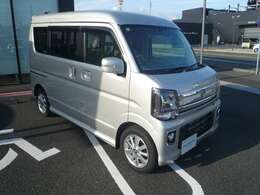 日産ワイド保証、期間は1年間で距離無制限です。