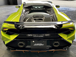 Rear View CameraTunnel＆Console (Ad Personam)Upper Dashboard (Ad Personam)