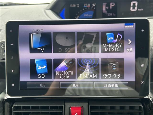 こちらオーディオ周りの写真になります。動作確認済みです。詳しい機能に関しましては装備欄を確認ください。車によっては多機能なナビなど、充実したオーディオがついている車両もあります。