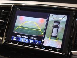 純正のマルチビューカメラが装備されています！上から見下ろしたような視界のカメラが駐車をサポートします！