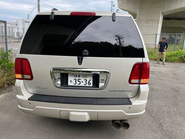リンカーン ナビゲーター 5.4 4WD 2008年 18.0万キロ (岐阜県