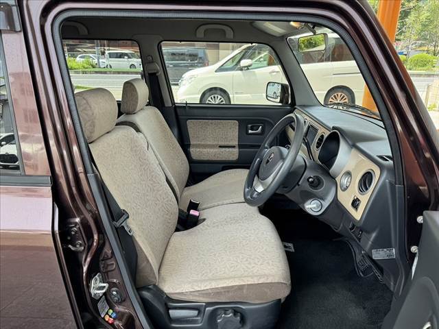 納車整備ついても第三者機関の指定工場で分解記録(法定整備)を実施し、車検を基準に不具合箇所、消耗部品は改善して納車させていただきます。