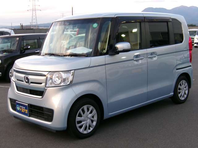 ★トヨナガ前橋店へアクセス頂きありがとうございます★前橋店はスズキ正規ディーラー、整備工場完備ですが、創業より回転重視の薄利多売で半世紀！豊富な品揃え！新鮮な車を安くご提供させて頂きます！