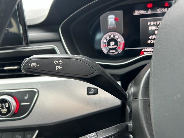 輸入車ディーラー採用のドライブレコーダーも選べます。万が一の事故際のお守りとしていかがでしょうか？その他さまざまなオプションをご用意しております。