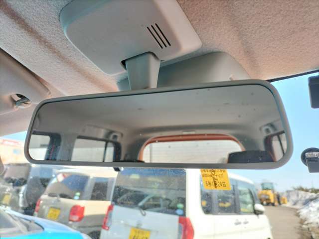 もちろんお車の消耗品などもご用意しております！必要な各種オイル、タイヤ、などもお任せ下さい♪