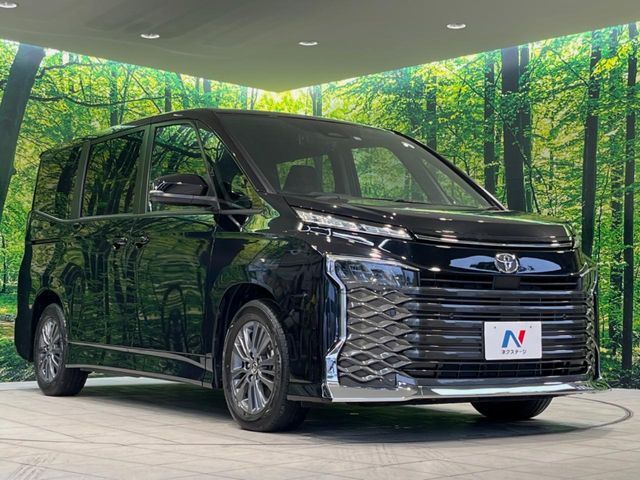 大好評のボディコーティング「弾スプラッシュコート」もご納車までに施工可能。通常のガラスコートと異なる、耐久年数6年の無機質ガラスコーティングが、ボディをキレイな状態に保ってくれます。