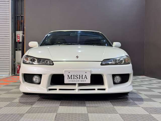 ワンオーナー/修復歴なし/純正サンルーフ/走行距離 4.5万キロ！/AVS 17インチアルミホイール/TRUST製Aftermarketマフラー