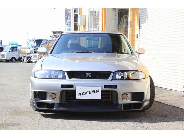 【中古】 ニュースカイライン/新潮社 日産 スカイラインGT-R 2.6 4WD R34 実走行60000km 修復歴無
