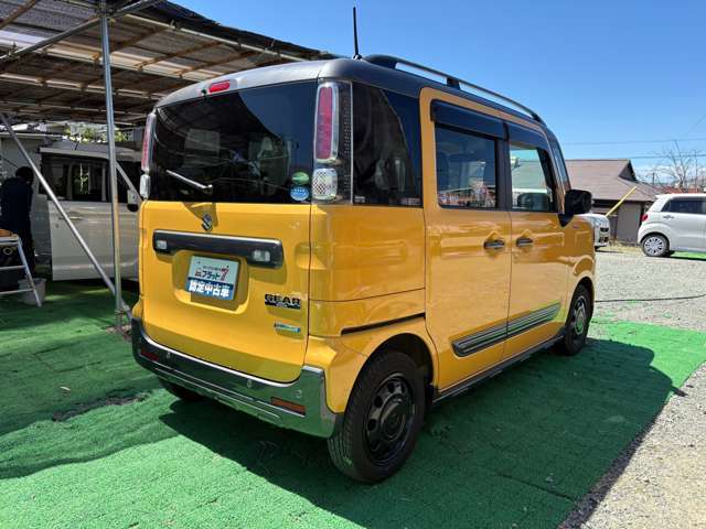 当社で販売する中古車は、自社工場で徹底的に点検・整備した上で、お客様へ納車しております。納車後の車検やアフターケアなどもおまかせください