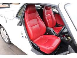 お客様に気持ちよく乗っていただけるように、一台一台心を込めて綺麗にしております！