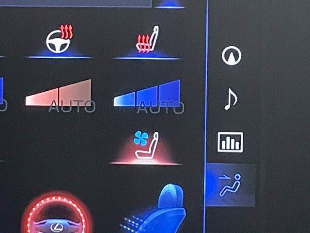 【シートヒーター＆シートクーラー】高級車にふさわしい快適装備で、夏場は座面から涼しい風が、冬場は身体の芯からポカポカになりますね。