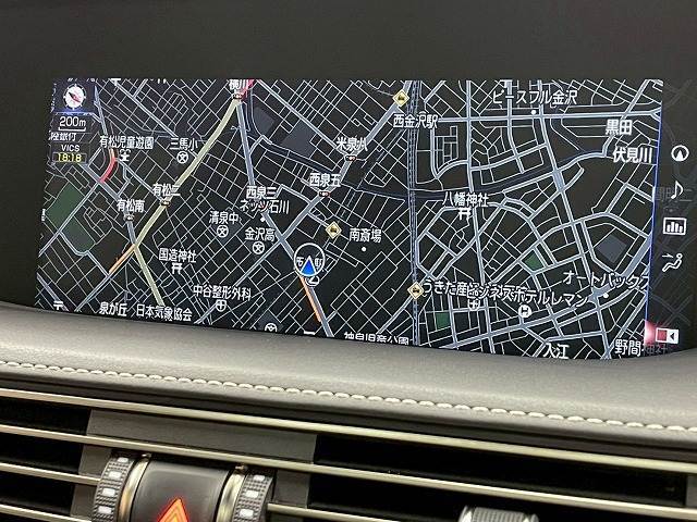 【純正メーカーナビ】装備でフルセグTV視聴やBluetooth等充実装備。