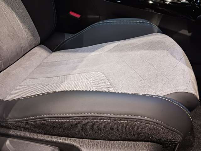 PEUGEOT/CITROEN厚木　正規ディーラー認定中古車　神奈川県厚木市酒井3175TEL　046-229-8855　　遠方のお客様もお気軽にご相談下さい。