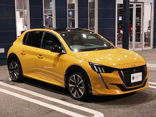 東名東京ICから20分で厚木IC降りてすぐ！当ALCグループはプジョーシトロエン、DS正規ディーラーを厚木、藤沢、沼津、静岡、浜松と5店舗展開しており充実したアフターフォローを致します