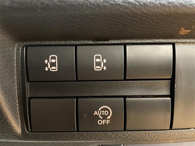 【運転席操作部】快適なドライブを楽しむための機能が装備されています！運転席から触れるので、使いやすいです！除菌プランいれていただくと、さらに清潔で安心していただけます！