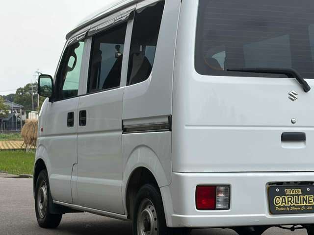 国道34号線に隣接！目安は長崎側からだと親和銀行、郵便局の交差点先右側です♪