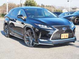 禁煙車！　オプション装備多数ついています。