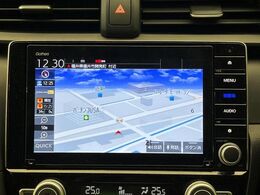 【問合せ：0776-53-4907】【8型メーカー純正ナビ】インテリアに溶け込むスタイリッシュな「専用設計」メーカーナビを装備♪視認性や操作性など基本性能にも優れよりカーライフをお楽しみいただけます