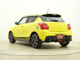 当社はスズキ株式会社100％出資の直営代理店（正規スズキディーラー）です。当社のモットーは、「誠実」、「親身」、「真剣」で、お客様の豊かなカーライフを実現するためのお手伝いをさせていただきます。