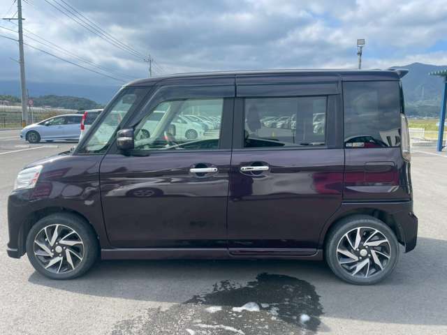 ★画像や動画を見ただけでお車の検討を進める事に抵抗がある方でも気軽に利用できるオンライン商談ならお車の検討はもちろん営業担当や店舗の様子も生中継でご覧いただけますので安心してお車をご検討頂けます。