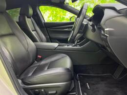 「この車の写真をもっと見たい」「状態が気になる」「この装備はついている？」どんな小さな疑問でもお気軽にお問い合わせください！
