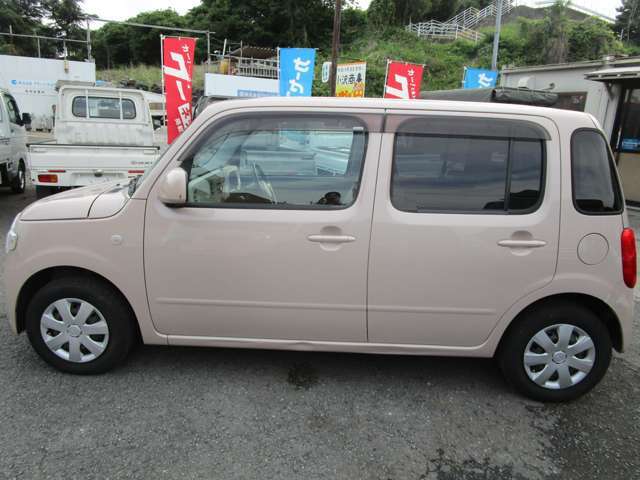 下取り車は不動車、査定のない車でも査定させていただきます。頑張ります。支払総額表示の中には自賠責保険、重量税、リサイクル料、消費税、税金関係は全て含まれます。