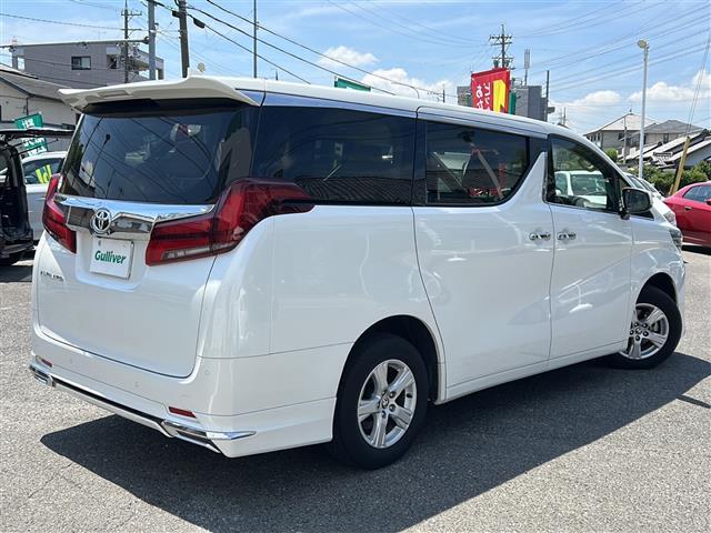 ガリバーグループでは主要メーカー、主要車種をお取り扱いしております。全国約460店舗の在庫の中からお客様にピッタリの一台をご提案します。
