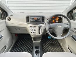 グループ総在庫数約30，000台！！全国の系列店からメーカー・車種問わずご紹介出来るので、あなたにピッタリのお車が見つかるはずです♪まずはお問い合わせ下さい☆