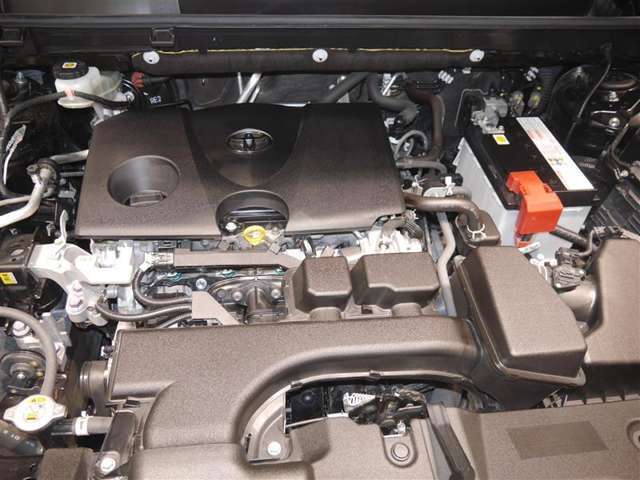 2000ccエンジン☆エンジンルームもしっかり洗浄！