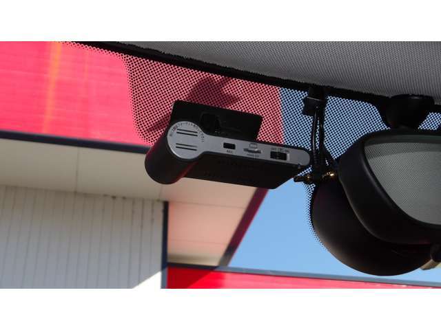 ■特典12■買取■買取にも力を入れています■再販可能な良質車は「買取直売」するので大手買取店以上の価格も可能です■ぜひ査定だけでもご来店ください■