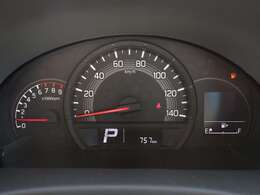 パートタイム4WD　デュアルカメラブレーキサポート　カーラジオ　AM/FM　両側スライドドア　オートライト　撥水シート　コーナーセンサー　アイドリングストップ　純正フロアマット　オーバーヘッドシェルフ