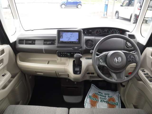 ルームクリーニング済みのきれいな車です