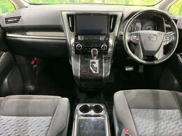 グループ総在庫数約30，000台！！全国の系列店からメーカー・車種問わずご紹介出来るので、あなたにピッタリのお車が見つかるはずです♪まずはお問い合わせ下さい☆