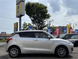 100台の大型展示場！展示場にないお車も全国よりお探しいたします！