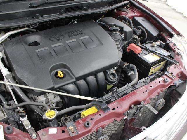 2ZR-FAE型 1.8L 直4 DOHC VALVE MATIC エンジン搭載、FF駆動です。