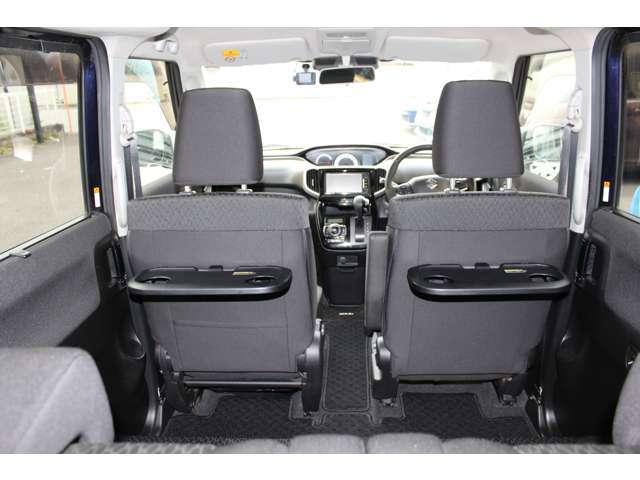 提携サービス認証工場がありますのでご購入後のメンテナンスもしっかりサポート！とにかくクルマを売りたい、買いたい、買換えたい、お客様のご希望をお応えいたします！■是非ご来店お待ちいたしております■